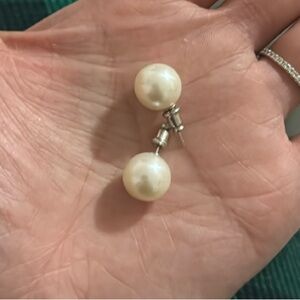 Real fresh water pearl earrings